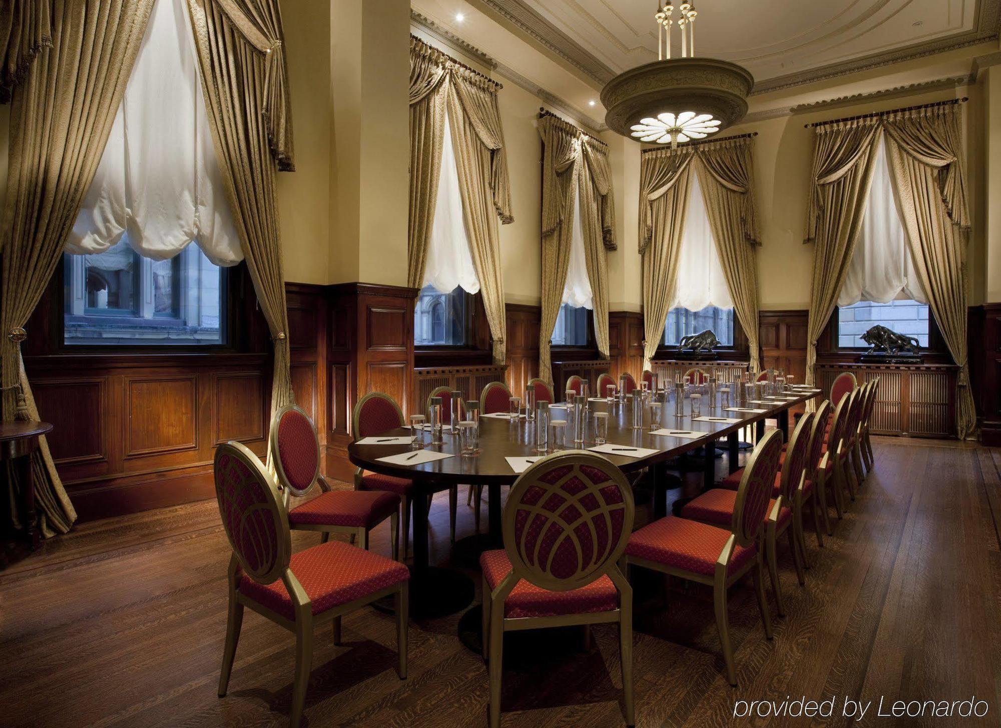 Hotel Le St. James Монреал Съоръжения снимка
