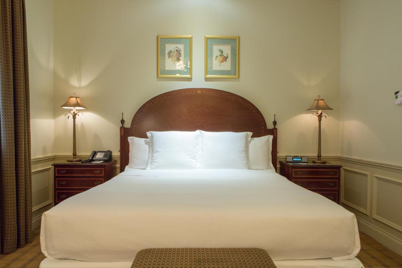 Hotel Le St. James Монреал Екстериор снимка