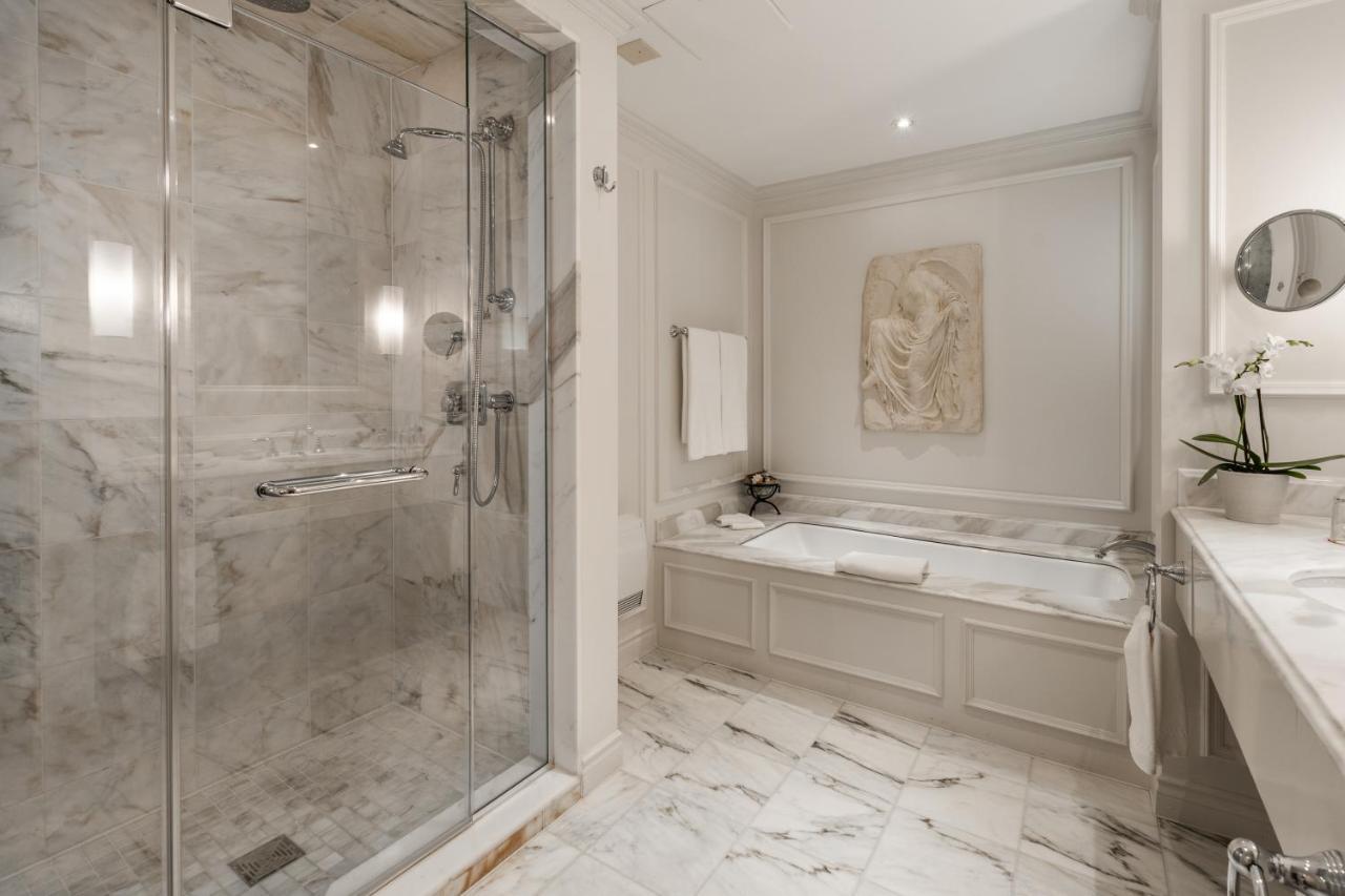 Hotel Le St. James Монреал Екстериор снимка